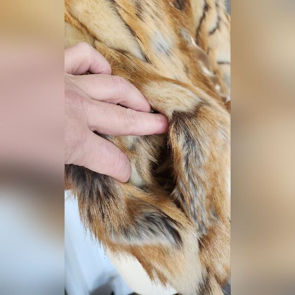 NWOTโRachel Zoe Faux Fur Vest - Size XS - Picture 13 of 16